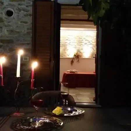 Il Borgo Delle Rondini 아파트 코르토나