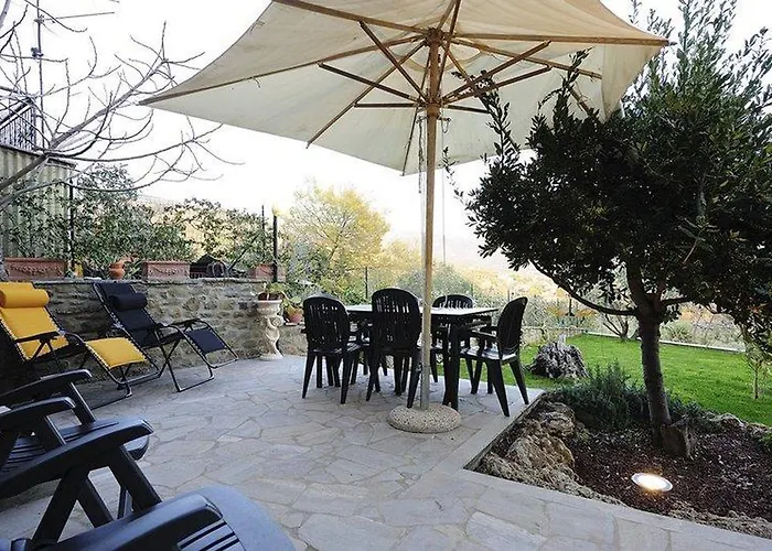 Il Borgo Delle Rondini