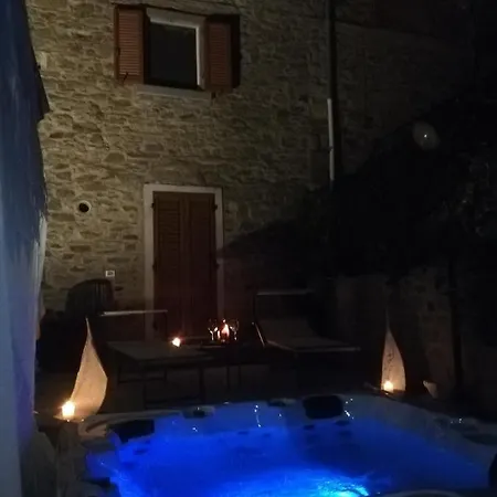 Il Borgo Delle Rondini Appartement *